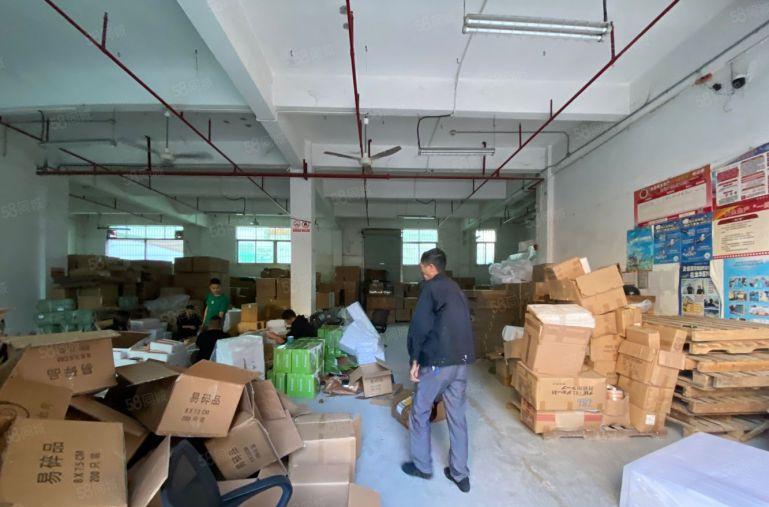 石岩塘头，小面积一楼厂房500平出租，使用率高空地大