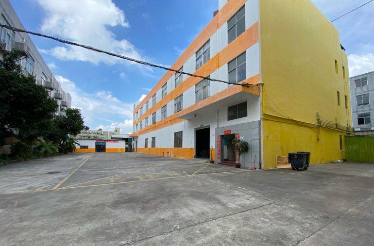 松岗原房东红本精装修三层独院3400平