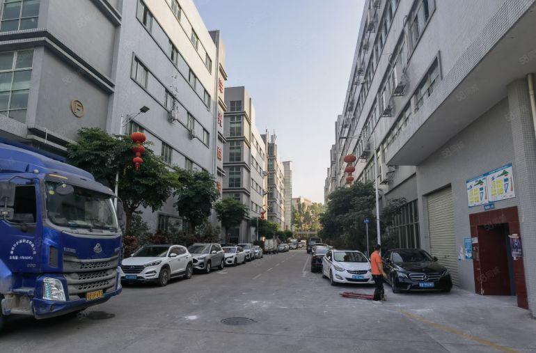 沙井后亭地铁口精装独门独院二楼厂房出租2000平小面积可分租