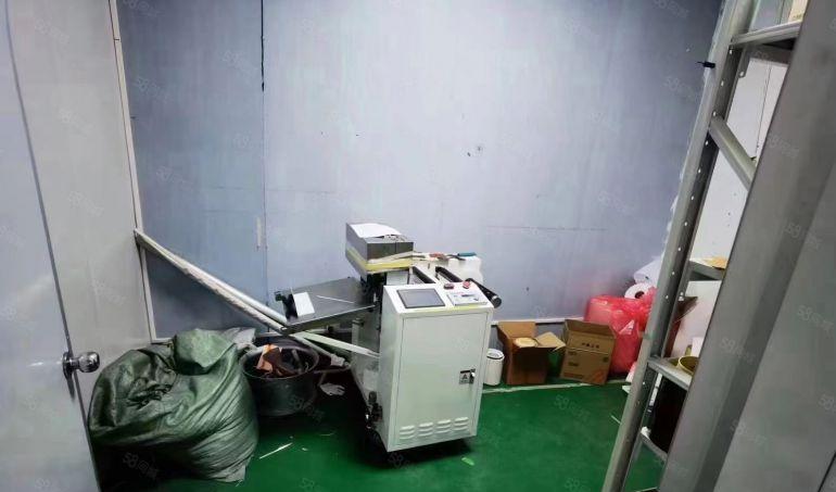 后亭地铁口旁二楼100平方米精装修厂房招租