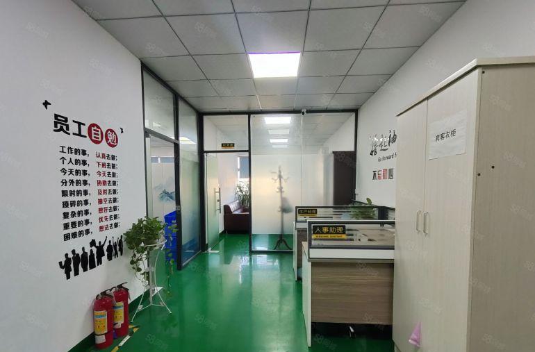 平峦山地铁站旁，独门独院楼上600平带现成装修厂房，仓库出租