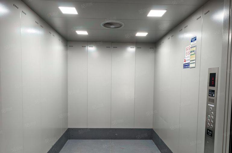 西乡固戍原房东2000平方带装修厂房出租可以分租