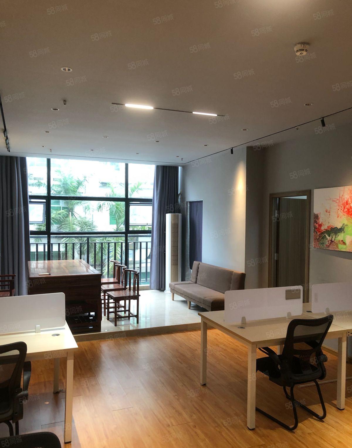 洪浪北地铁全景落地窗 视野开阔 停车方便 户型方正 独立卫浴