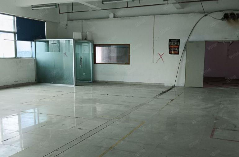 西乡固戍三围工业区楼上2050平