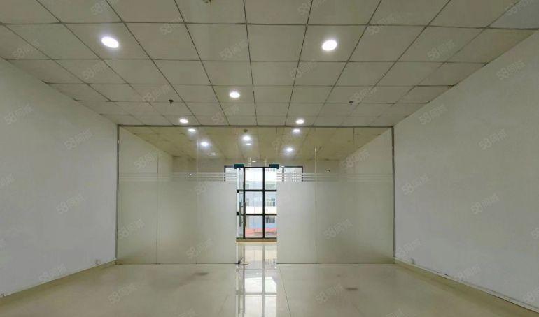 西乡，固戍地铁站边，小面积办公仓库30平61平79平出租