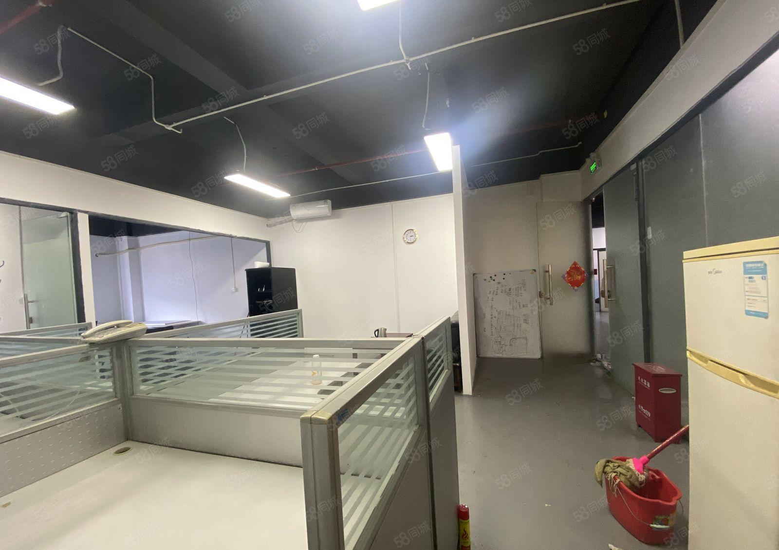 5号线地铁兴东站仓库500平带装修，即租即用