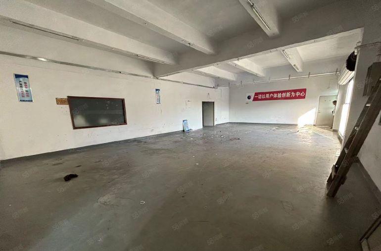 沙井庄村2楼260平重工业厂房出租