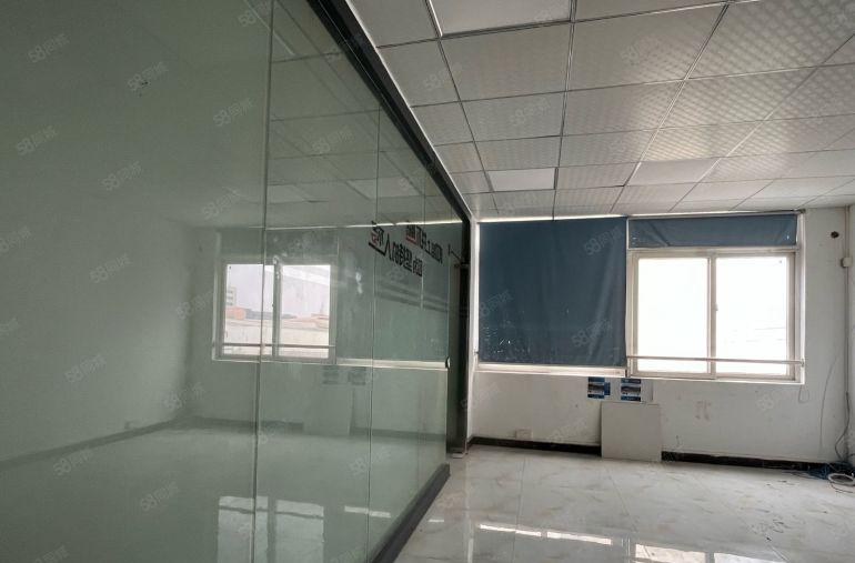 宝安松岗外环出口原房东自建厂房实际面积1320平28含税