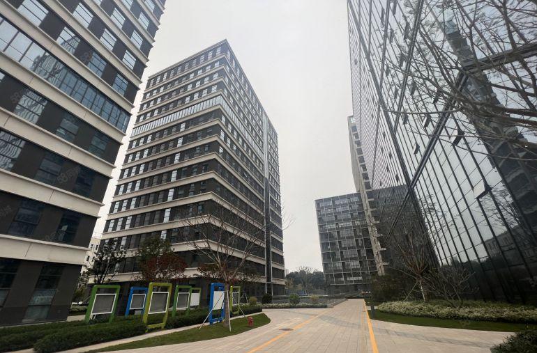 西乡固戍科创委 电商直播 面积200~1000~2000平