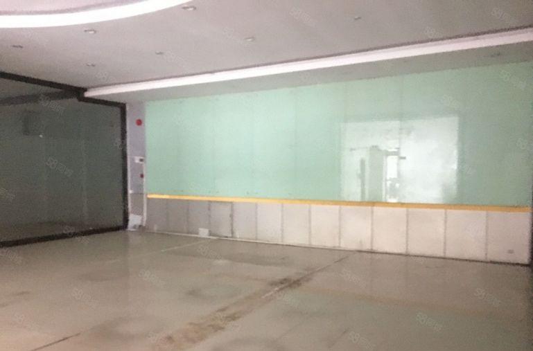 松岗中学红本厂房分租一楼650楼上2500平，花园式停车充足