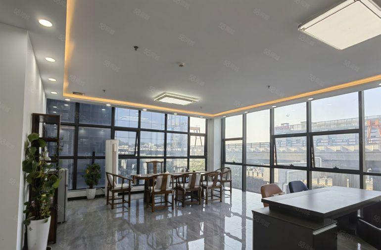 西乡航城楼上豪华装修350平全套家私空调3加1电商研发中心