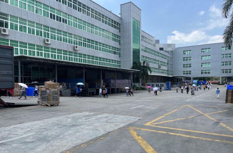 石岩塘头高速出口业主工业园整栋红本仓库厂房45500平米