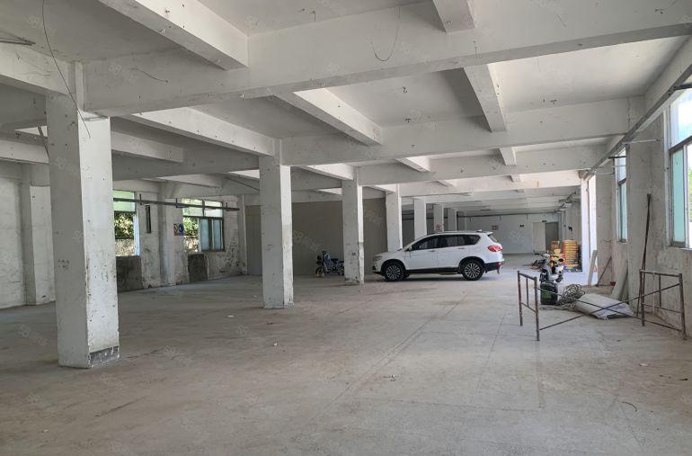 宝安石岩原房东低价直租独院3层6600平厂房仓库出租合同5年