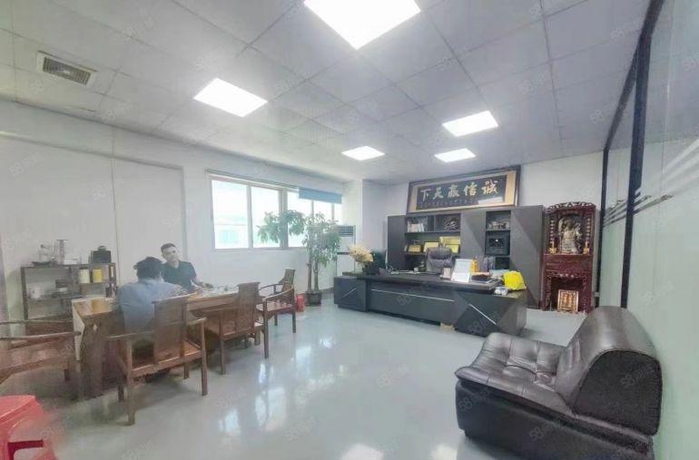 福永地铁口旁500平带装修厂房出租仓库低价空地大无尘车间