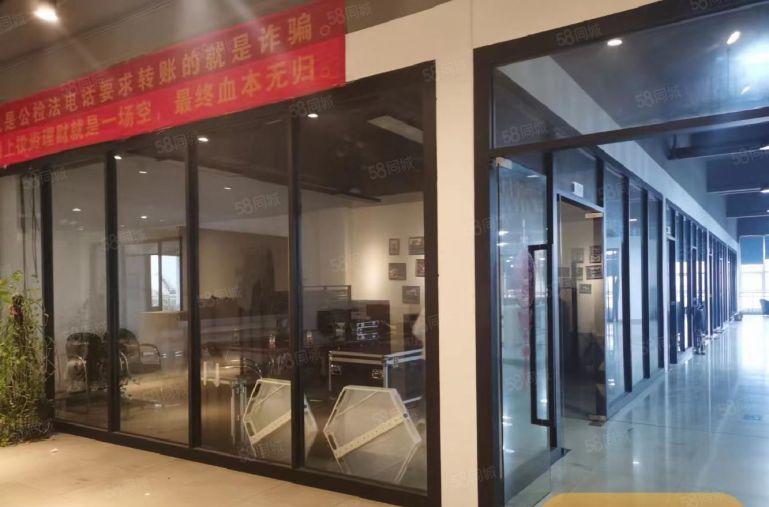 宝安西乡原房东2050平楼上整层精装修厂房出租可分租使用率高