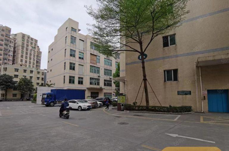 石岩上屋地铁口新空出1300平楼上精装修厂房办公室仓库出租