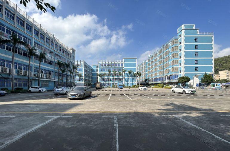 石岩上屋地铁口原房东科技园楼上1000平带装修办公室厂房出租