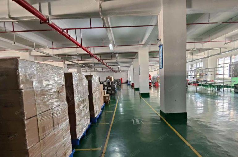 实惠实用精装整层2000平仅租33元每平水电到位即租即用