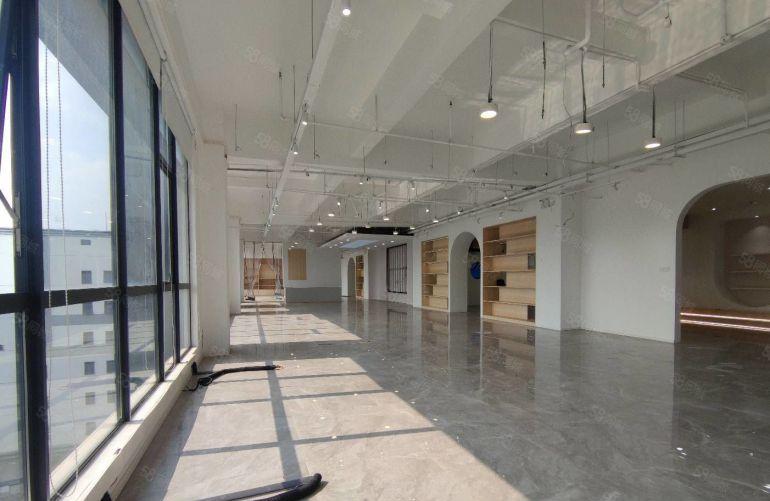 21元松岗碧头国道附近楼上1680平精装修直播间出租