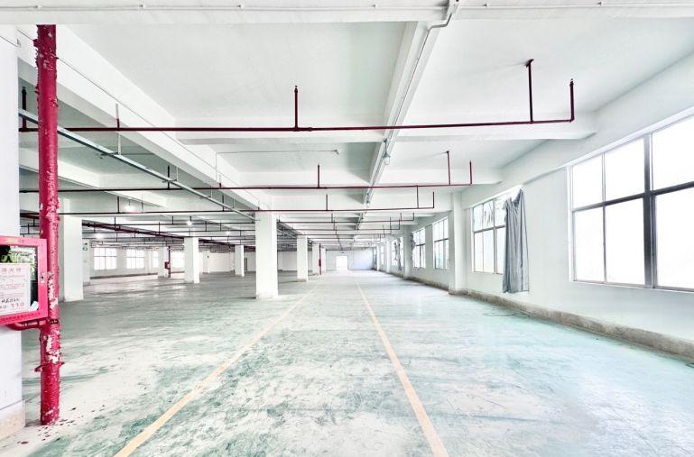 沙井工业区原房东红本厂房仓库楼上3400平出租可分租好进大车