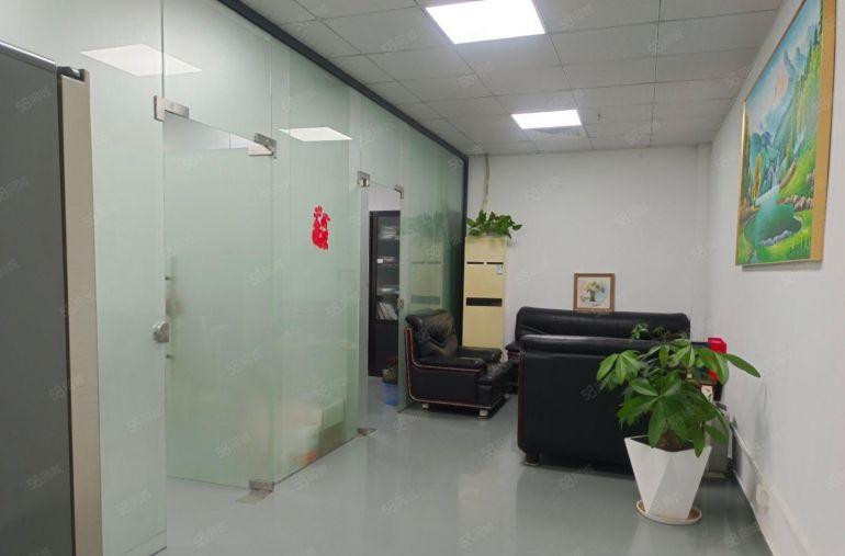 西乡宝田工业区650平精装修原房东地铁口实际面积厂房仓库出租