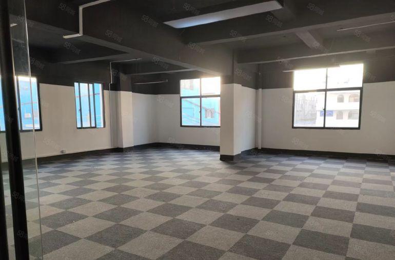 沙井大王山2楼100平300平全新厂房写字楼招租免装修费