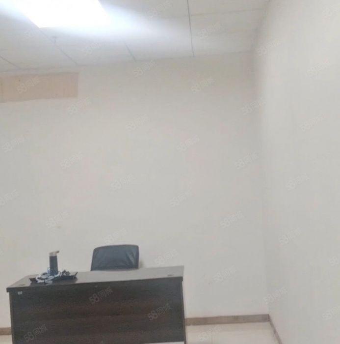 桃园居地铁口精装厂房仓库50平100平200平300至900