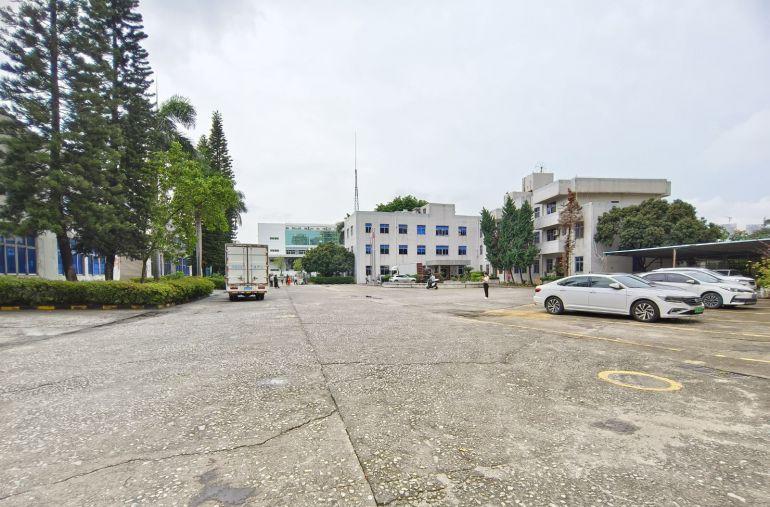 石岩塘头独门独院6000平方500平起分仓库出租空地超大