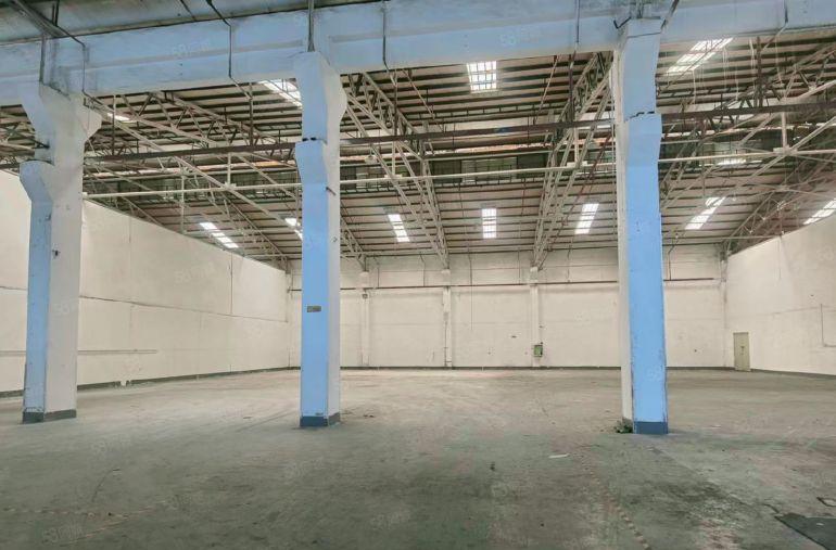 实惠实用租25元单层钢构厂房仓库1000平大型货车出入无忧