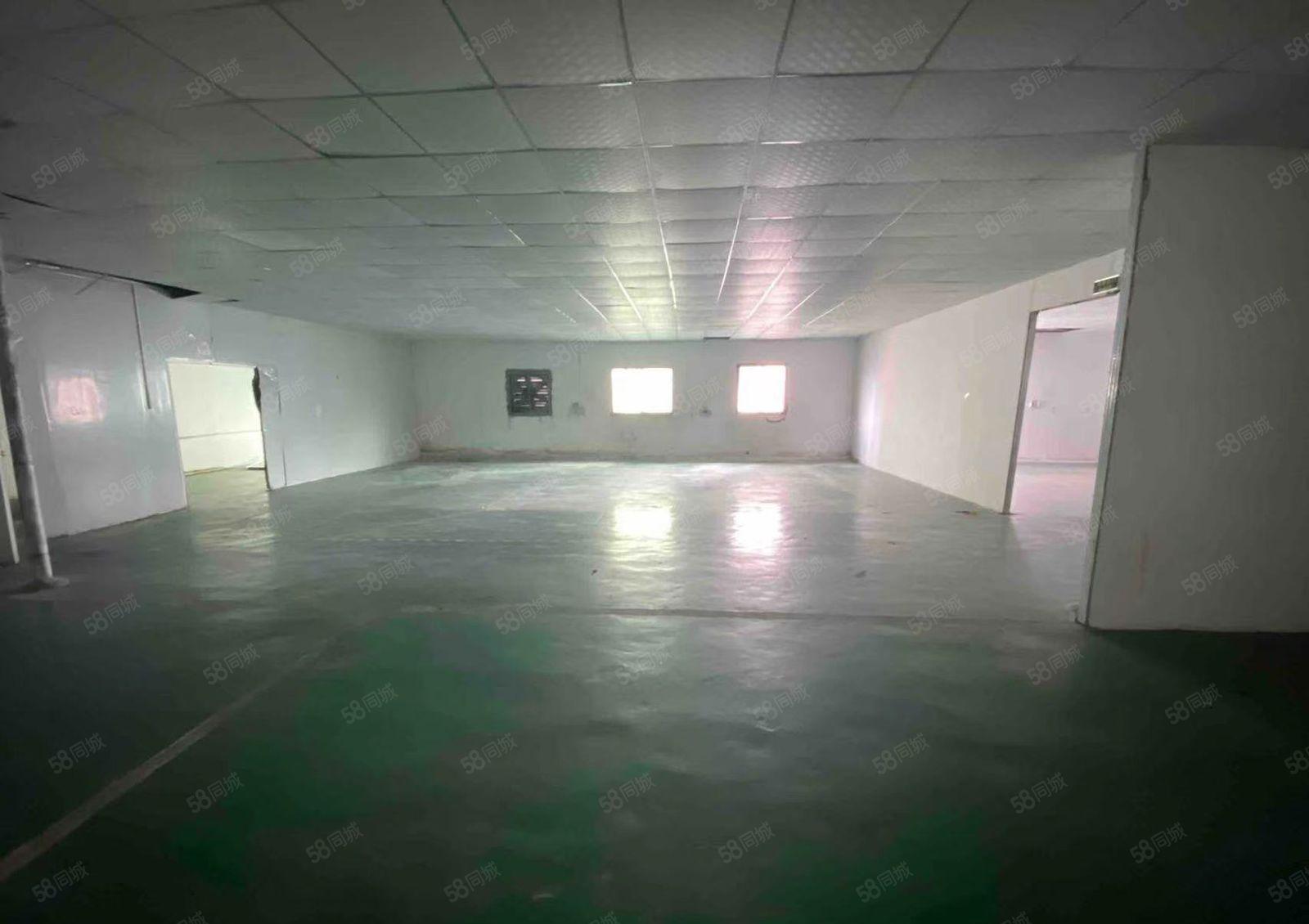 宝安石岩裕龙大厦附近680平