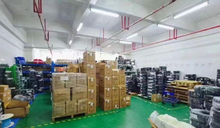 沙井新桥高速口工业园区精装修1500平厂房出租仓库出租低价