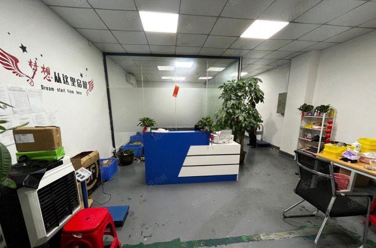 西乡固戍精装修水400平办公室厂房仓库出租可分租