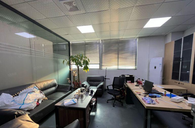 松岗地铁口1000平低价厂房出租仓库出租原房东带红本