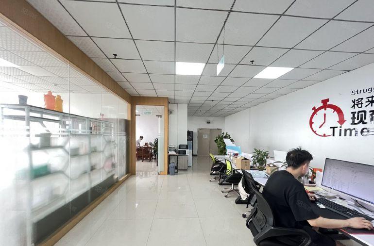 福永桥头地铁口工业园区精装修800平厂房出租原房东带红本电子