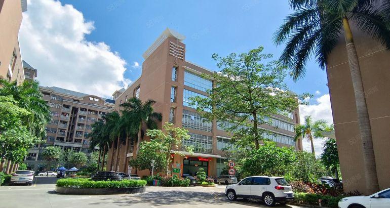 福永地铁口900平带装修低价厂房仓库出租分租转让带无尘