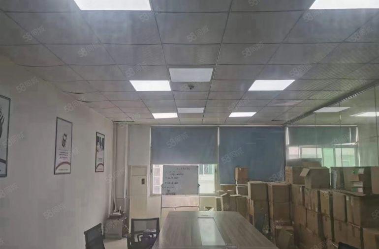 公明光明地铁口楼上1200平精装修厂房无转让费出租办公室分租