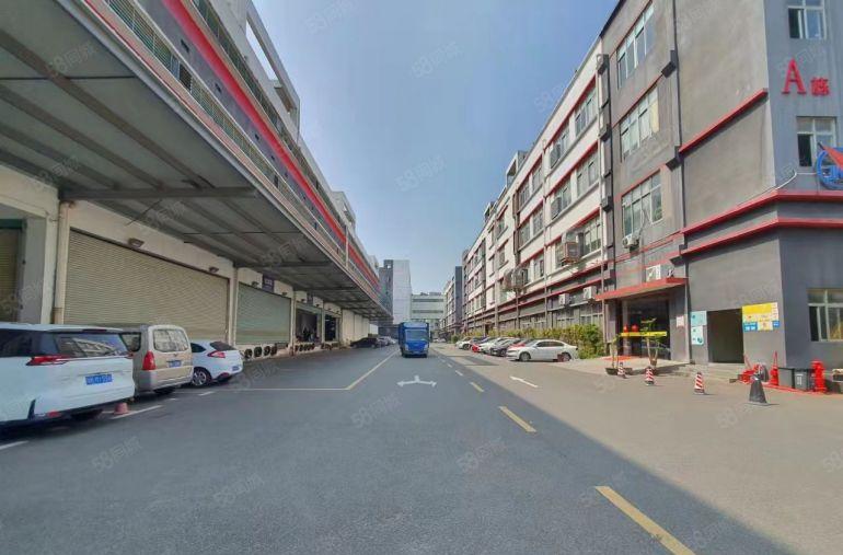 高速路口旁物流仓库福永1楼2000平方厂房仓库出租可分租