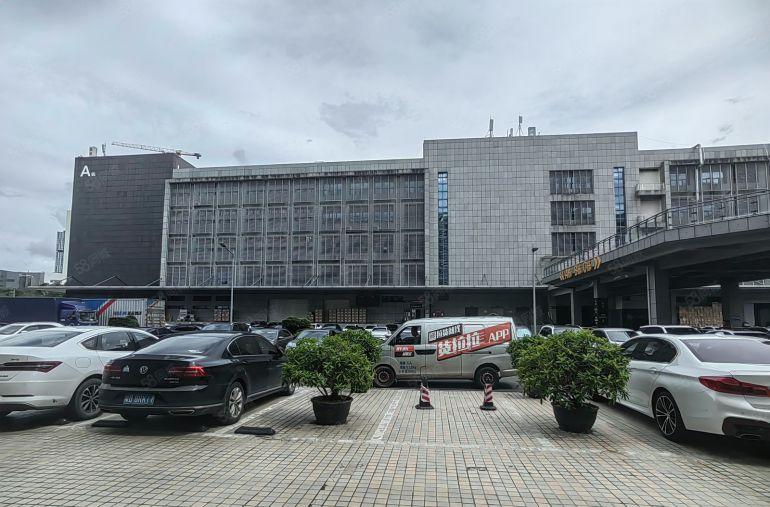 西乡工业园区整栋6000平实际面积出租国企物业直租交通方便