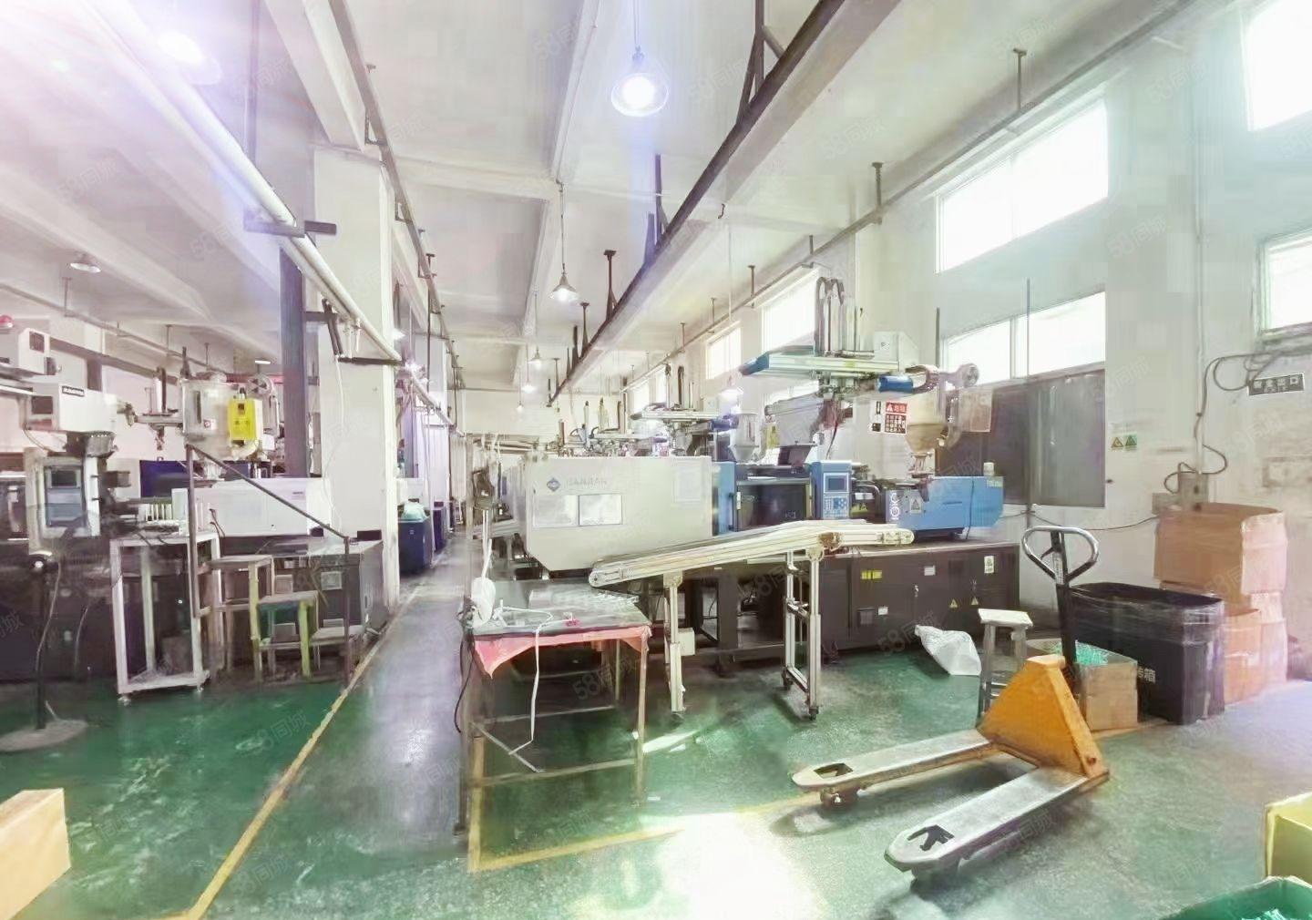 福永塘尾出租一楼960平重工业厂房，带装修，无需转让费