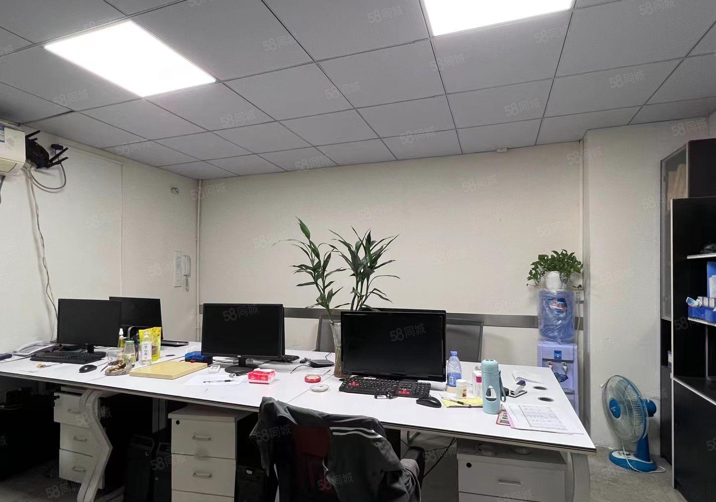 西乡九围黄麻布簕竹角工业区一楼二楼各750平米带装修厂房出租