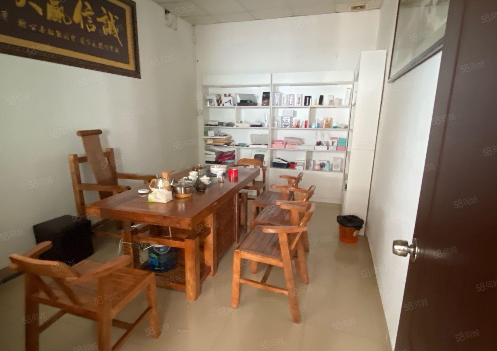 福永厂房出租400平方带装修水电到位格局方正