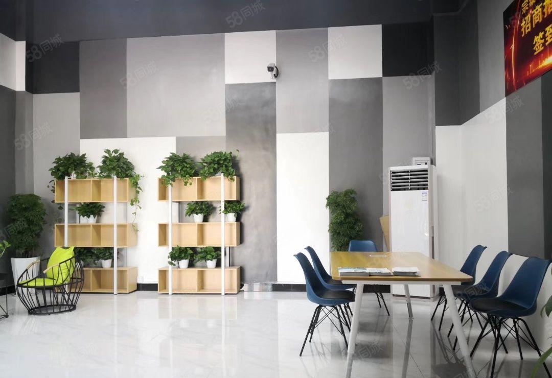 西乡银田工业区，楼上精装修138平带家私，2吨货梯，价格可谈