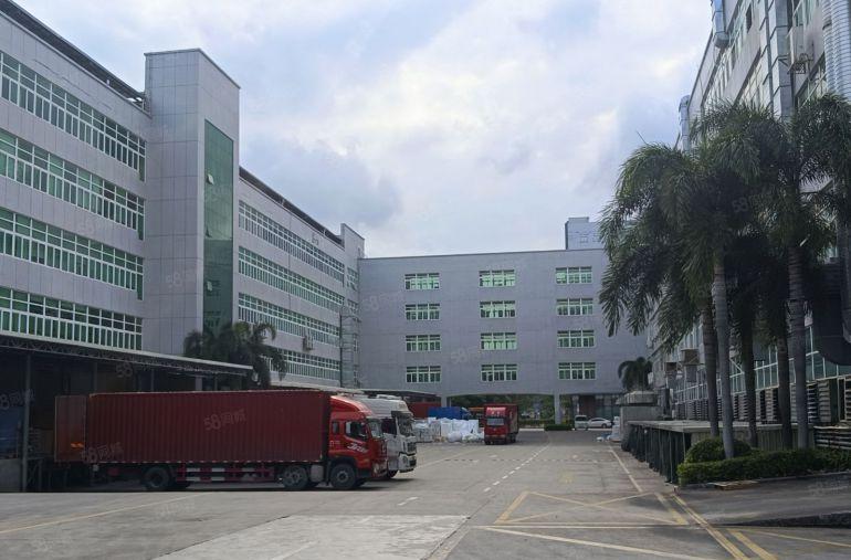 石岩独院红本厂房厂房招租22500平方可分租200平方起租