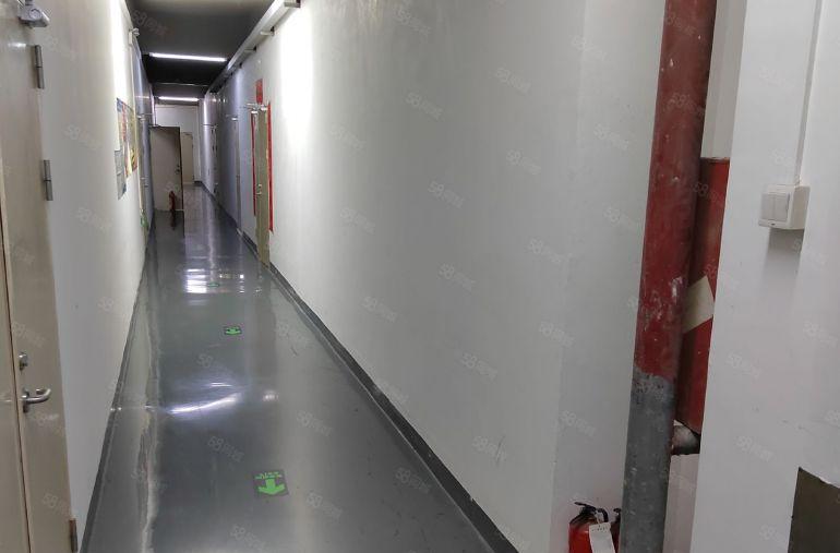 银田雍启科技园320平米9900元长租期，靠铁仔山福地