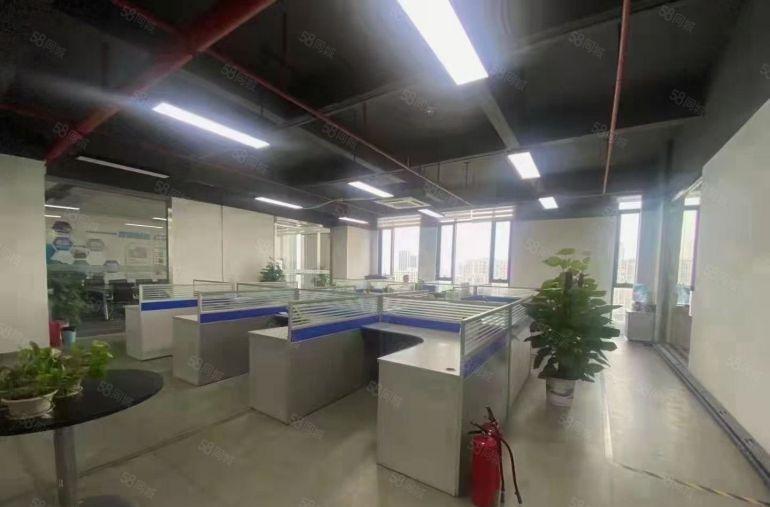 石岩上屋地铁口新空出1100平楼上精装修办公室仓库出租