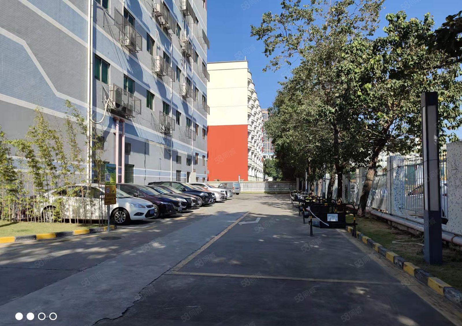 西乡九围洲石路工业园区一楼600平精装修厂房出租