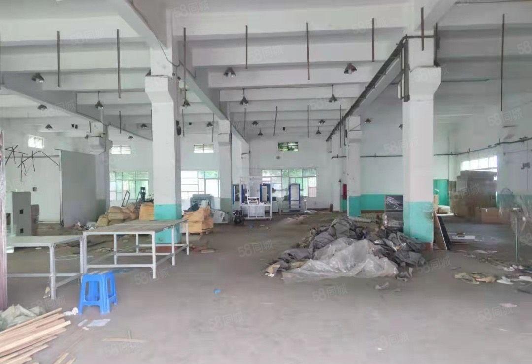 石岩高速口新出两层小独栋厂房招租面积2200平方超大空地