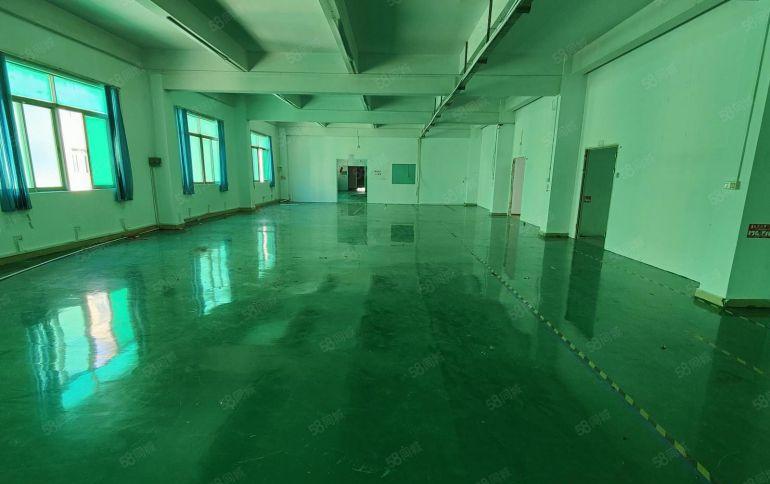 300起租丨福永地铁口新出一二楼1000平带装修厂房仓库出租