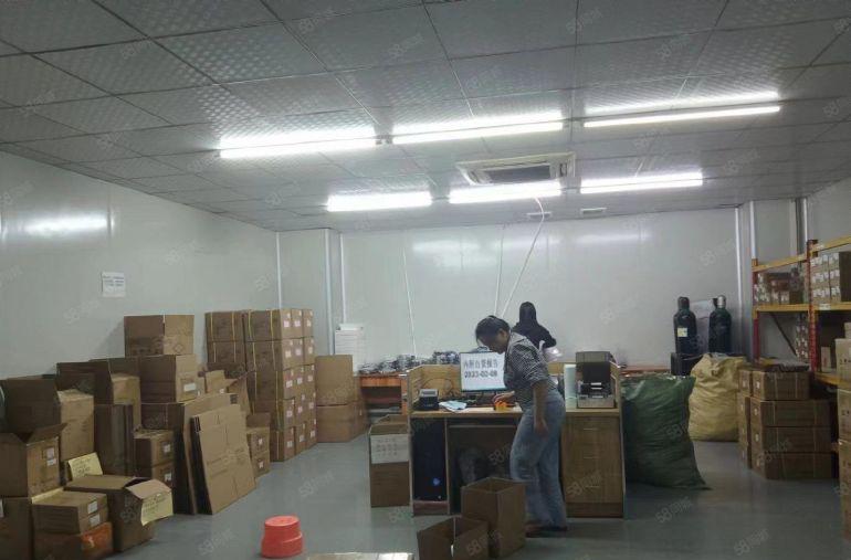 石岩北环新出楼上1380平米精装修无尘车间原房东厂房出租