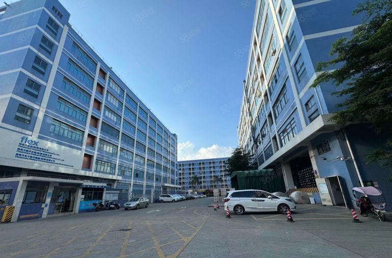 西乡固戍大门楼上整层2800平精装修办公研发厂房低价出租